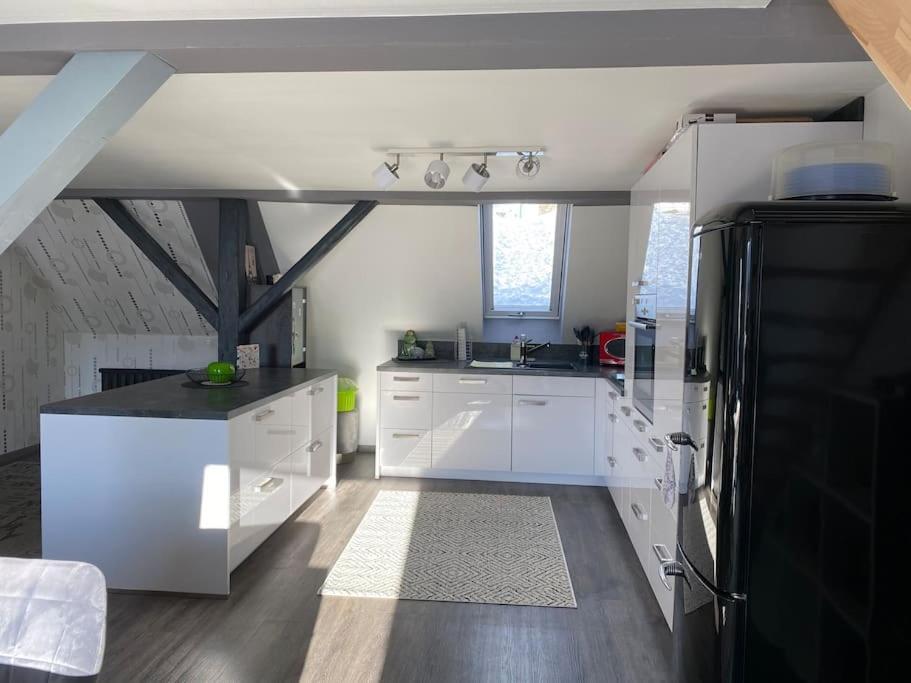 Loft Wohnung Mit Toller Aussicht Messstetten Esterno foto